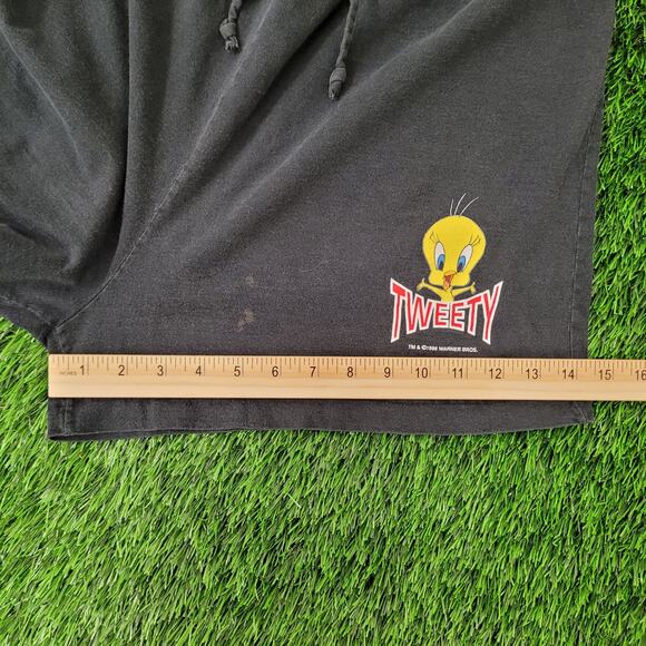 Vintage 1996 Looney-Tunes Tweety Sweat Shorts Womens M USA - Picture 14 of 16